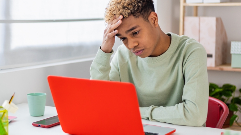 College Application Stress: What Parents and Teens Should Know College Application Stress: What Parents and Teens Should Know