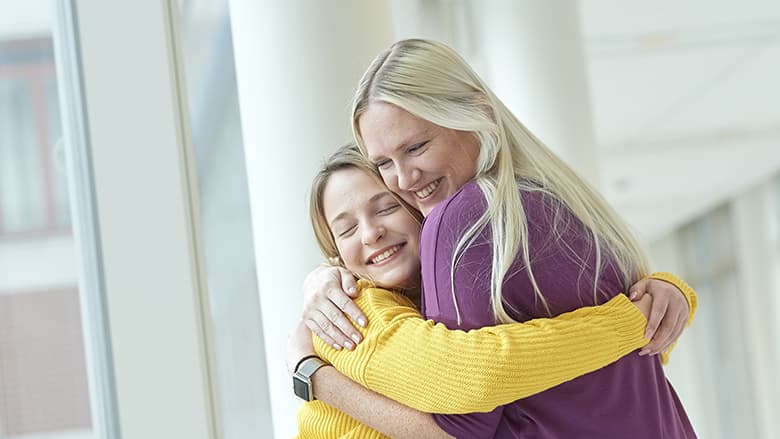 IBD patient Lacey and her mom