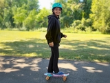 Rahemeen on skateboard