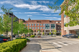 Exterior of Bryn Mawr Hospital