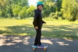Rahemeen on skateboard