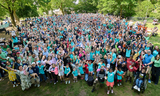 A large group of more than 2,000 patients, families and CHOP staff gathered outside