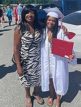 Zoe and her mom