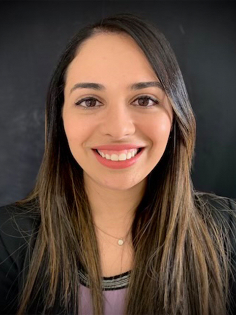 Cynara Leon