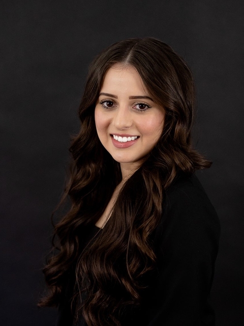  Name tsikalas cindy headshot