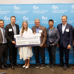 Hyundai Hope On Wheels check presentation