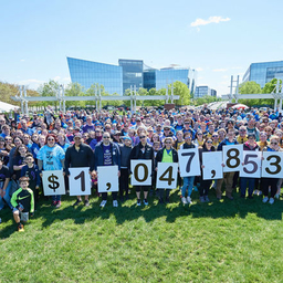 Large group photo of Walk for Hope participants Large group photo of Walk for Hope participants